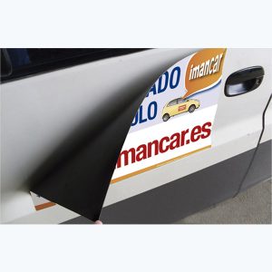 Imán Publicitario Calibre 30 de 48 x 33 cm (100 pz)